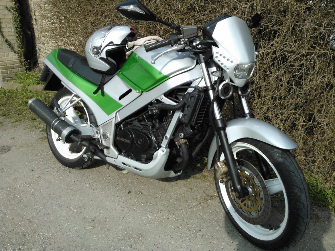 Honda vtz 250 billede 10