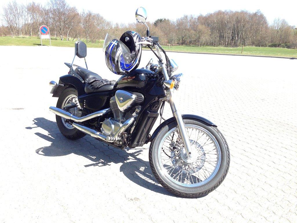 Honda VT 600 Shadow - Ude på prøvekørsel... jeg var solgt med det samme :) billede 1