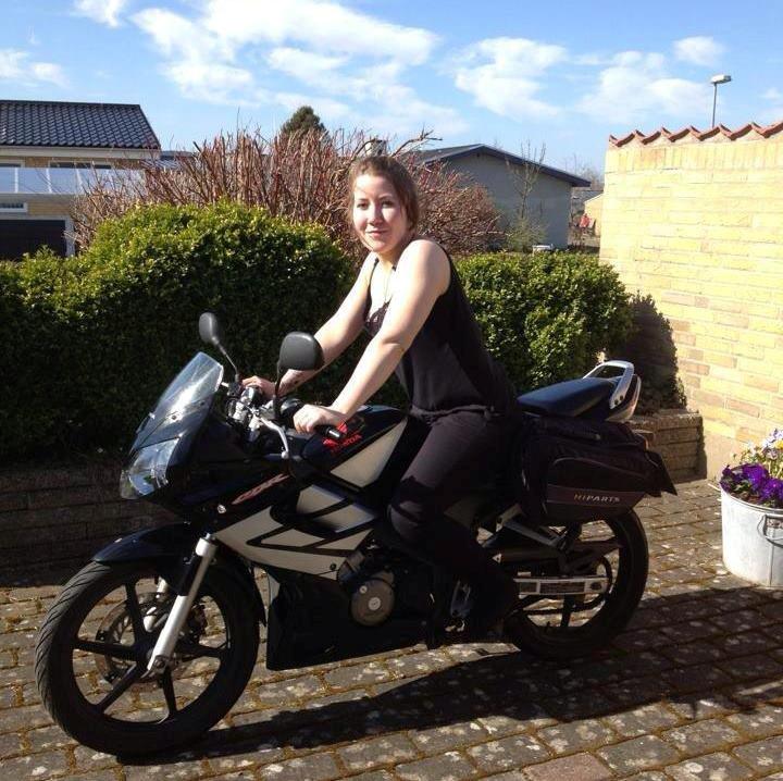 Honda CBR 125 r billede 15