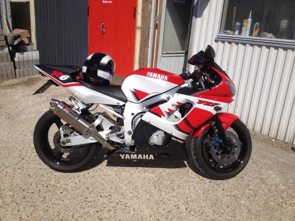 Yamaha yzf R6 billede 17