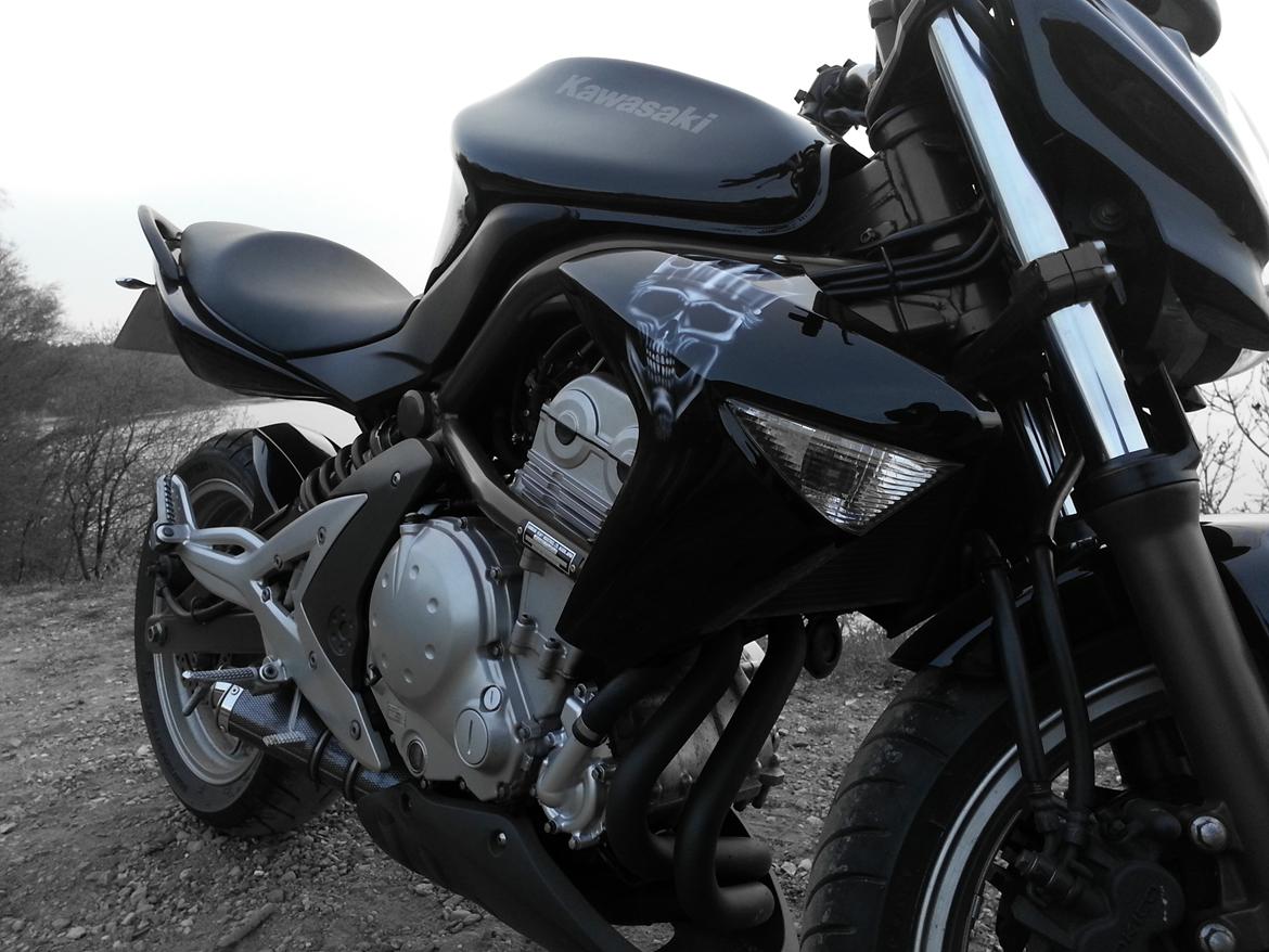 Kawasaki ER-6n billede 4