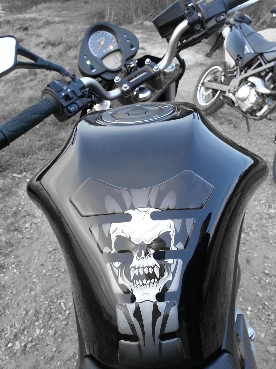 Kawasaki ER-6n billede 9