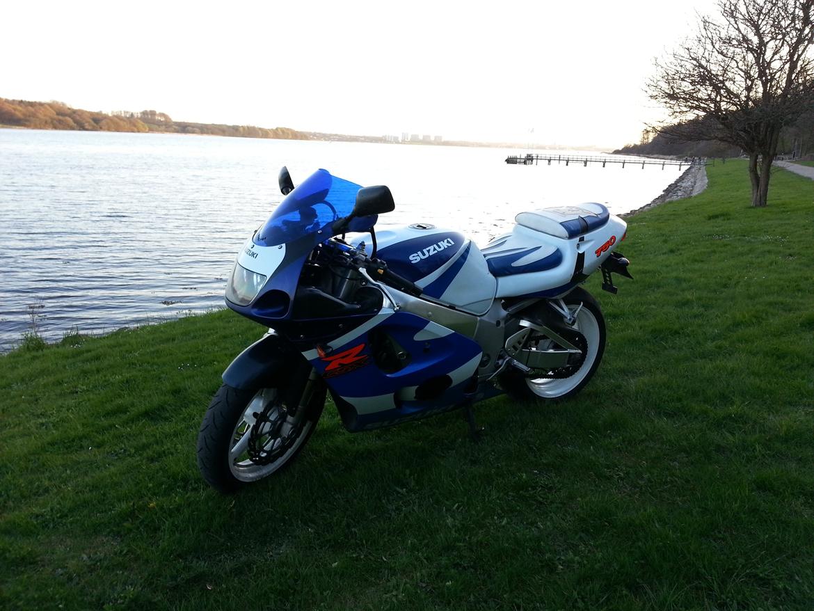 Suzuki Gsxr 750 billede 4
