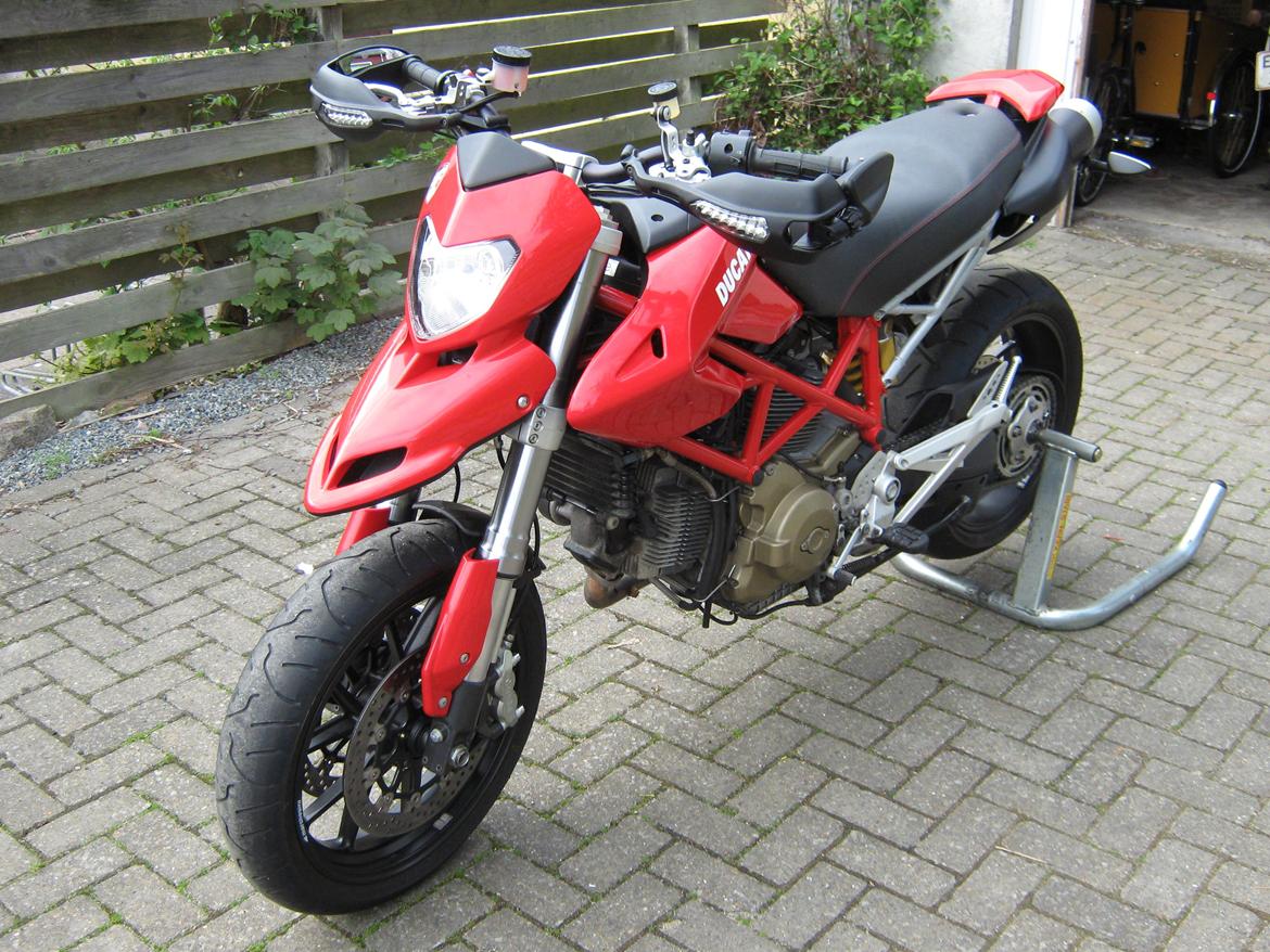 Ducati Hypermotard 1100 - 2013 billede 21