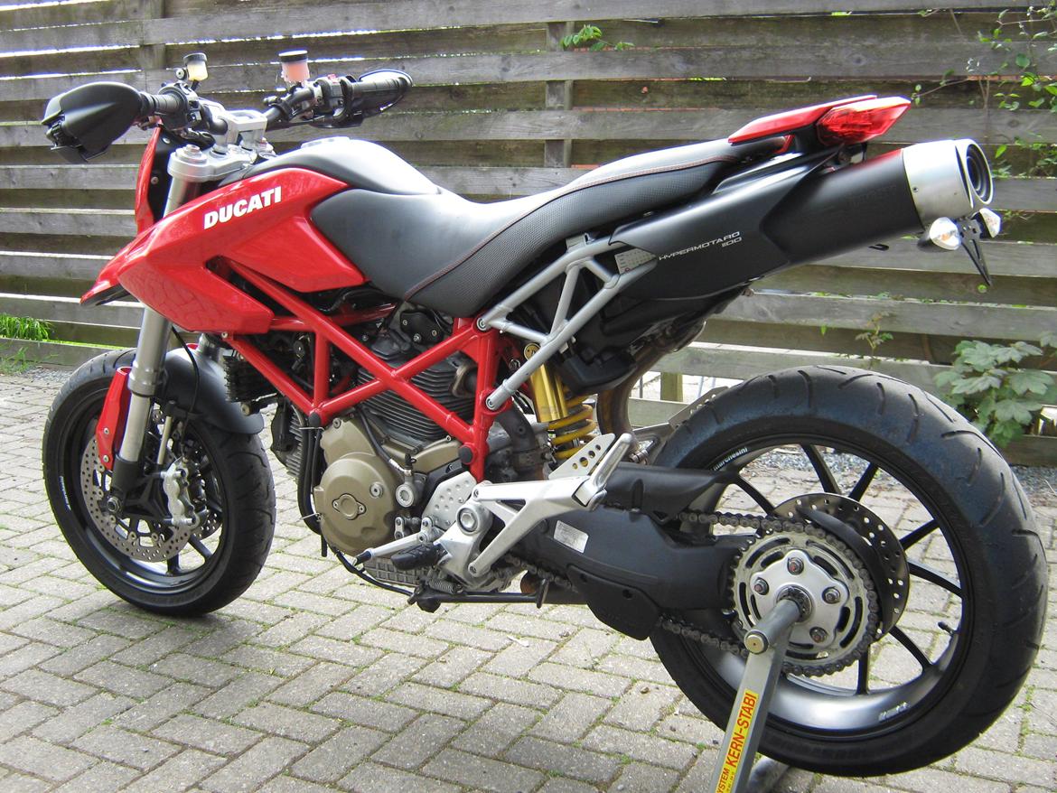 Ducati Hypermotard 1100 - 2013 billede 17