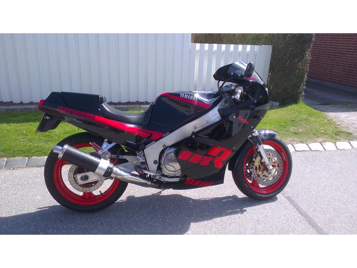 Yamaha Fzr 1000 billede 1