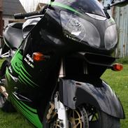 Kawasaki zx12r