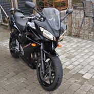 Yamaha Fazer FZ6 - S2 ABS solgt