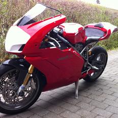 Ducati 999s
