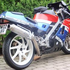 Honda vfr 400r nc24 sport touring