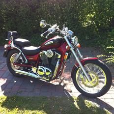 Suzuki VS 1400 Intruder