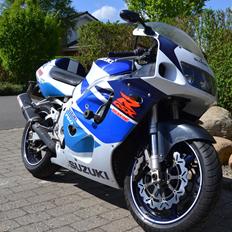 Suzuki GSXR 750 SRAD