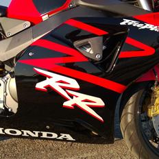 Honda Fireblade 954