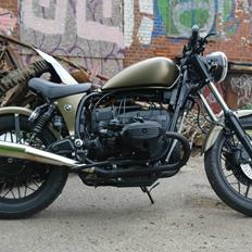 BMW R100