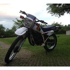 Yamaha DT175