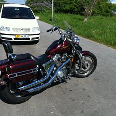 Honda vt 1100 shadow