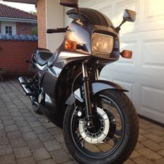 Kawasaki Gpz 750