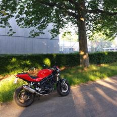 Hyosung GT 650 Special
