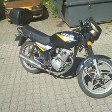 Geely JL 150-9   " Café Racer / Bobber ..ish "