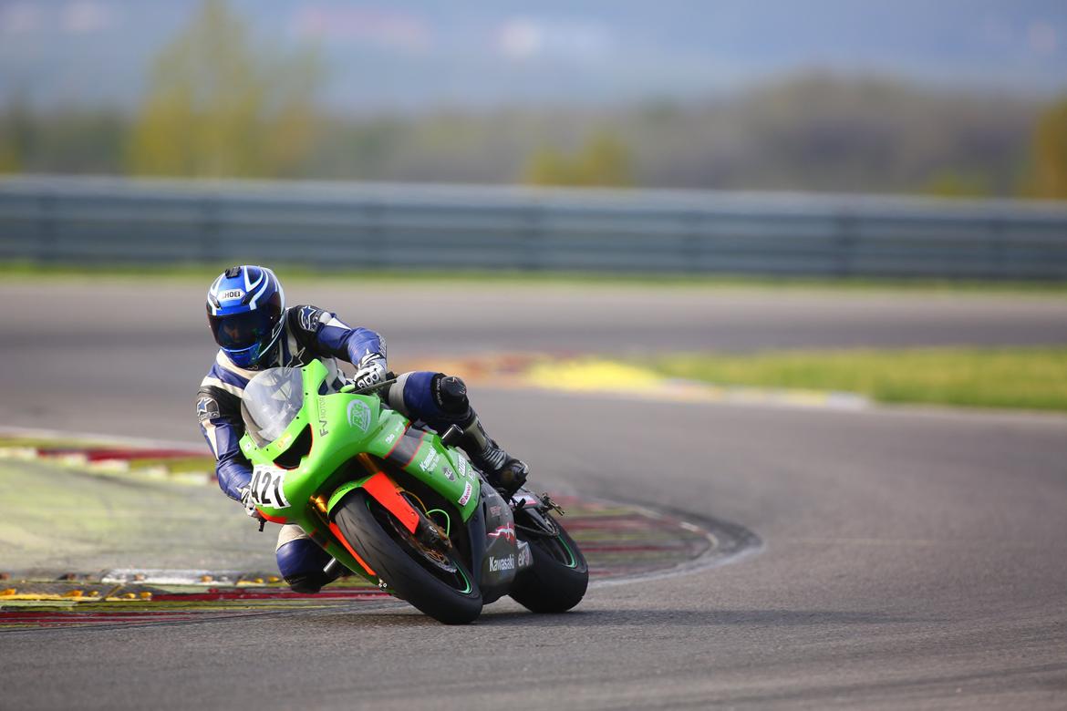 Kawasaki ZX10R billede 4