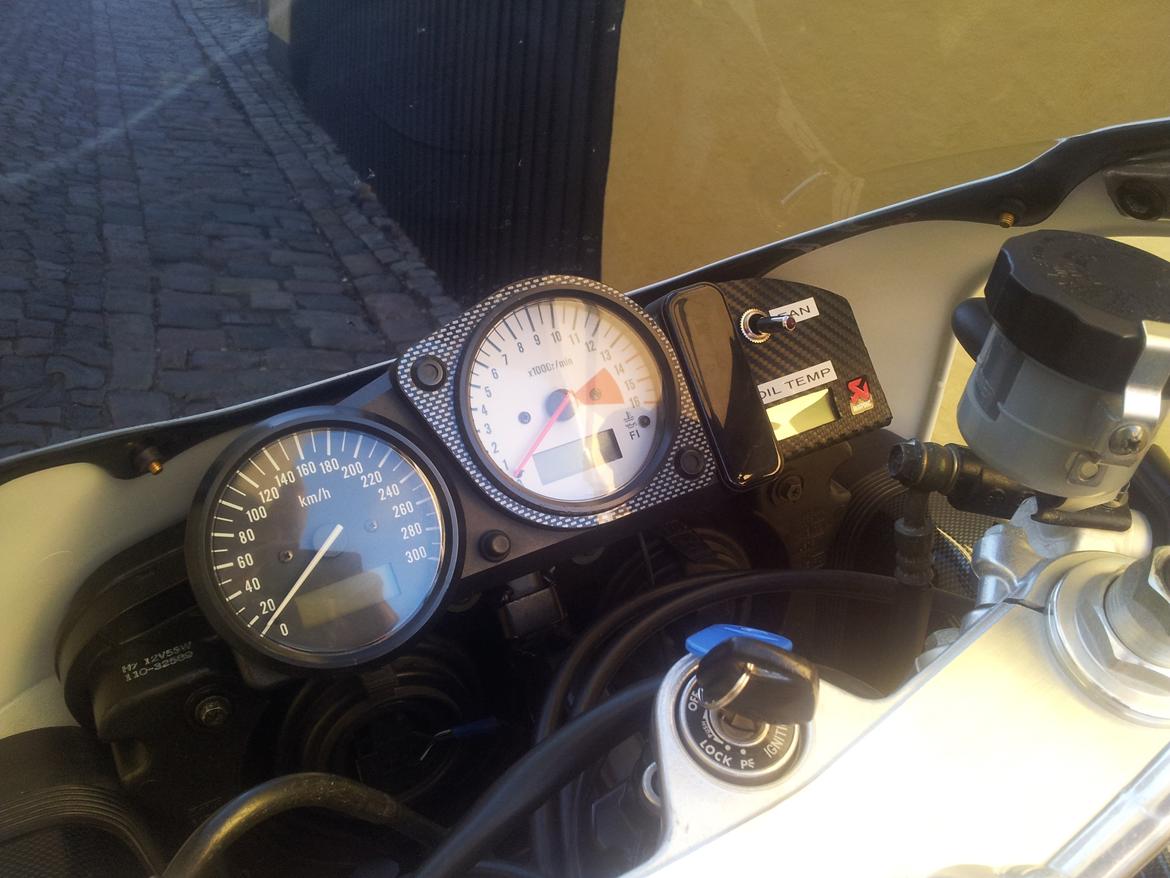 Suzuki GSXR 750 SRAD billede 10
