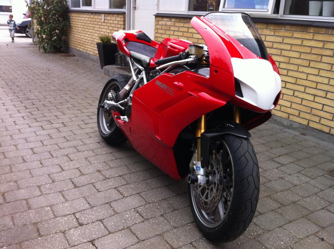 Ducati 999s billede 2