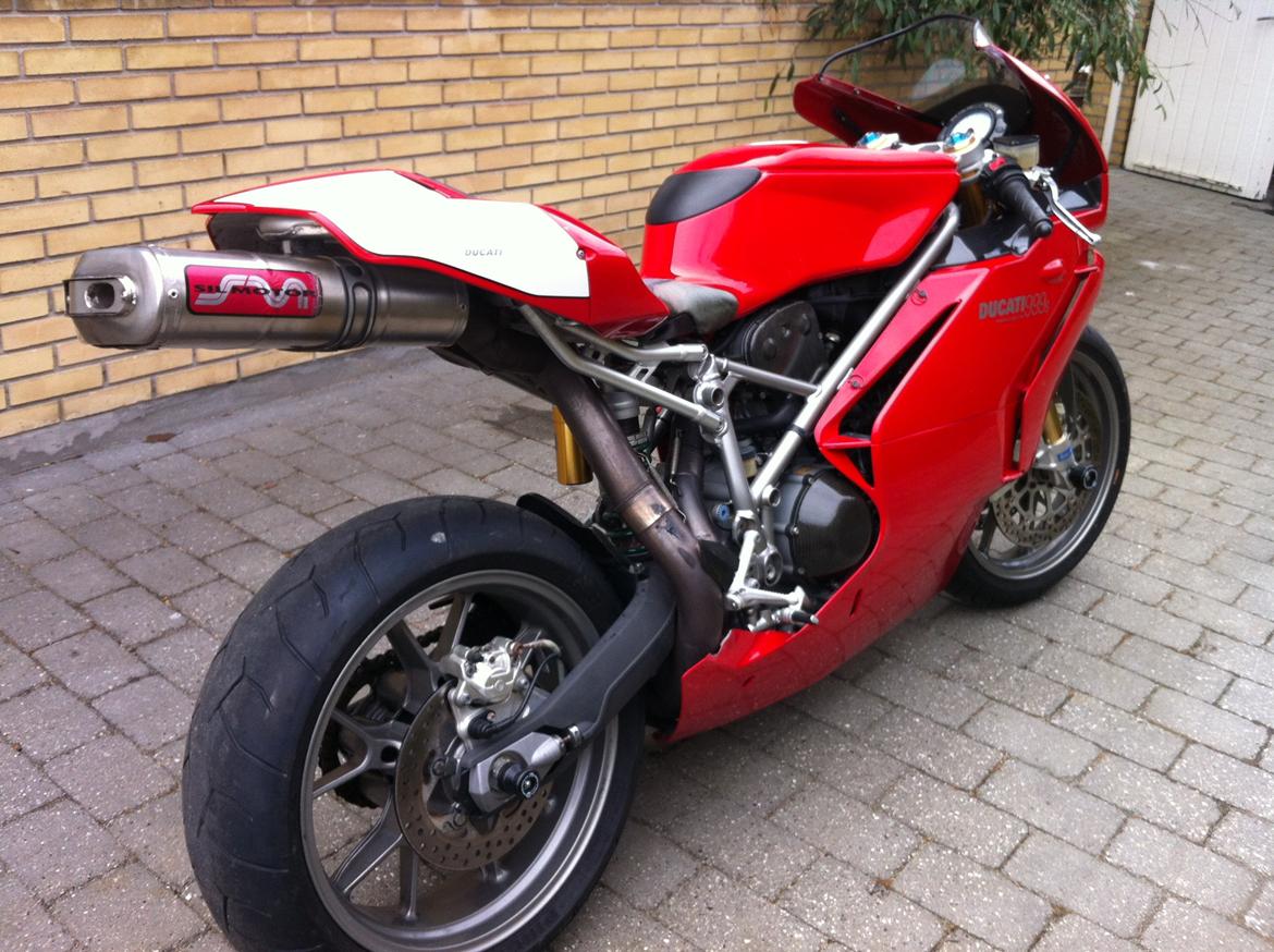 Ducati 999s billede 3