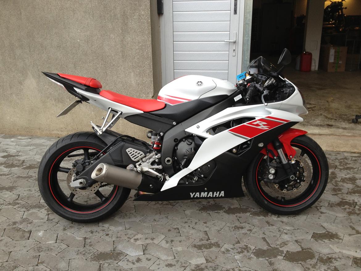 Yamaha YZF R6 SOLGT billede 1