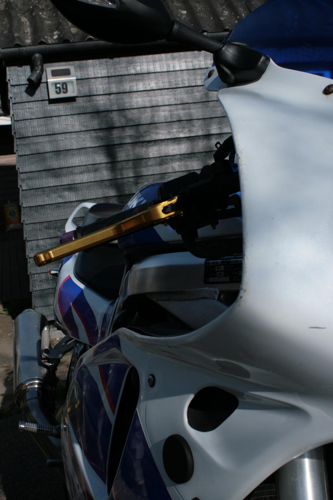 Suzuki GSX750RW(solgt) billede 5