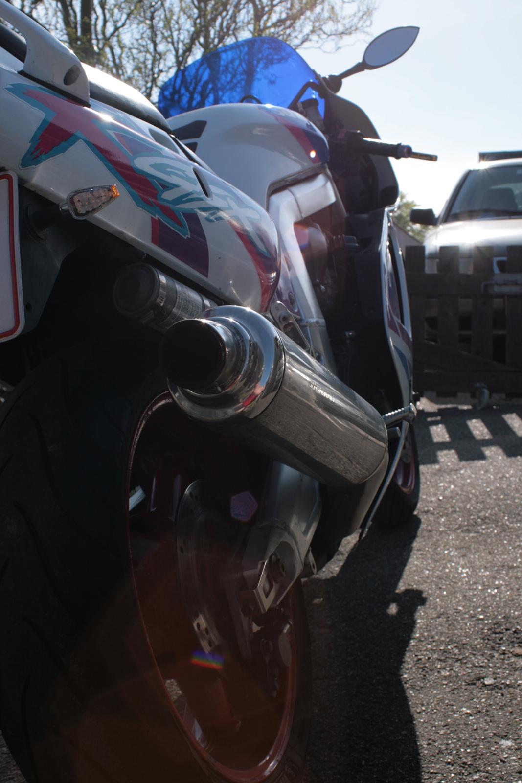 Suzuki GSX750RW(solgt) billede 8