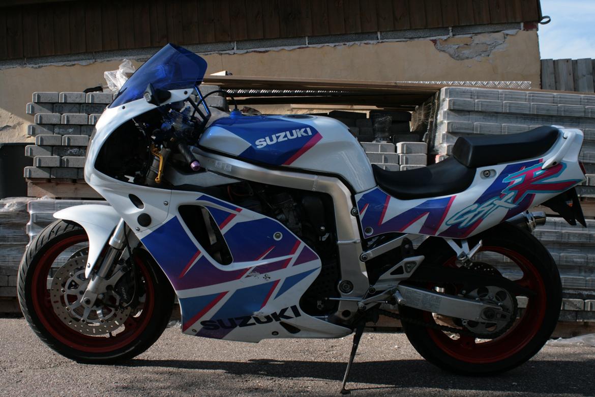 Suzuki GSX750RW(solgt) billede 1