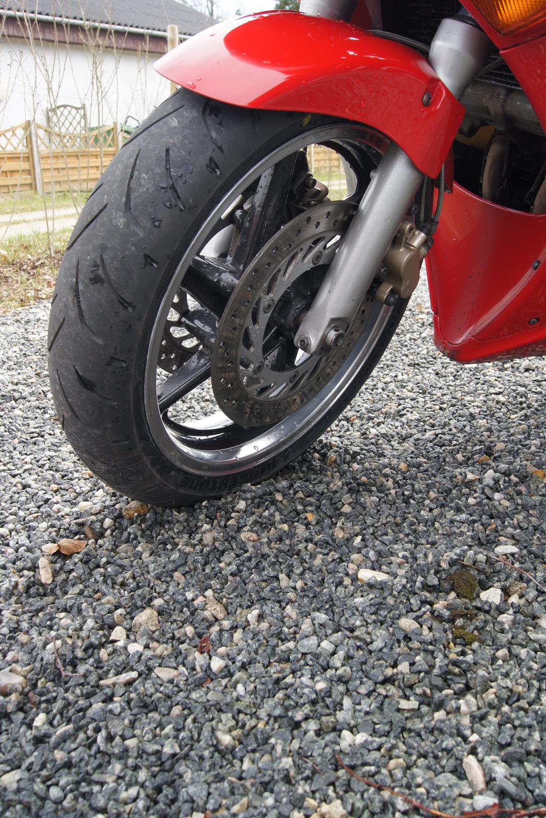 Honda VFR 750 RC36 *Solgt 2013* - Hårdt Arbejde men fedt resultat billede 6