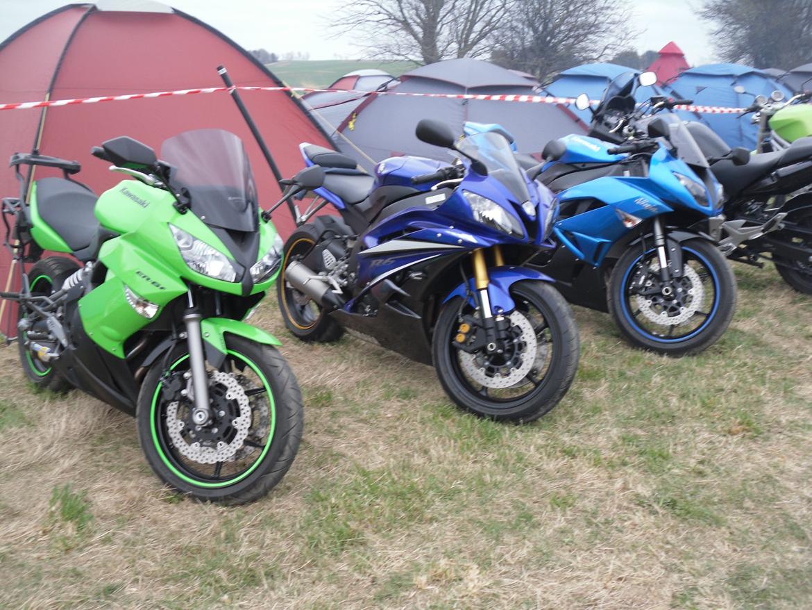 Yamaha R6 (solgt) billede 17