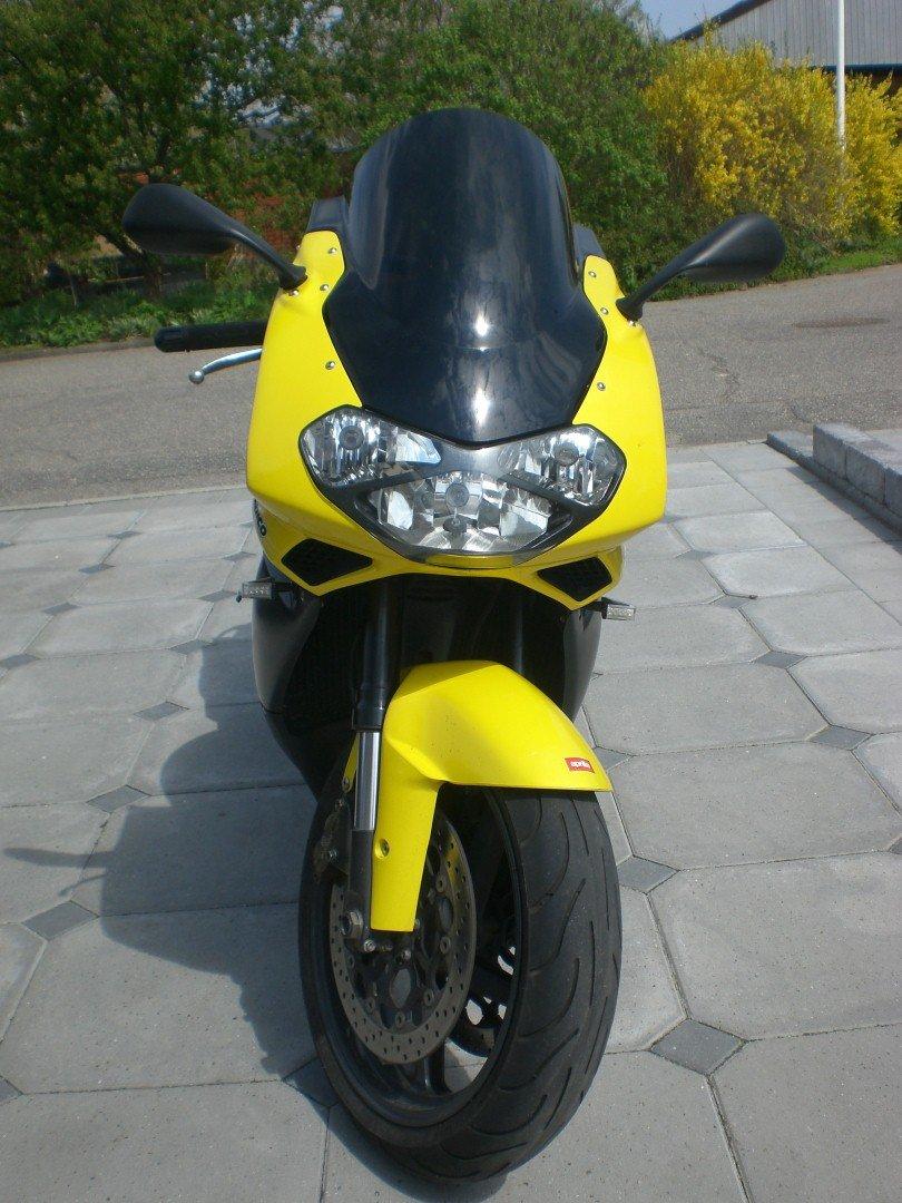 Aprilia SL 1000 Falco billede 8