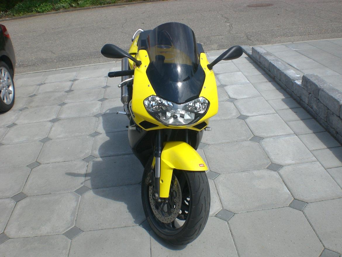 Aprilia SL 1000 Falco billede 9