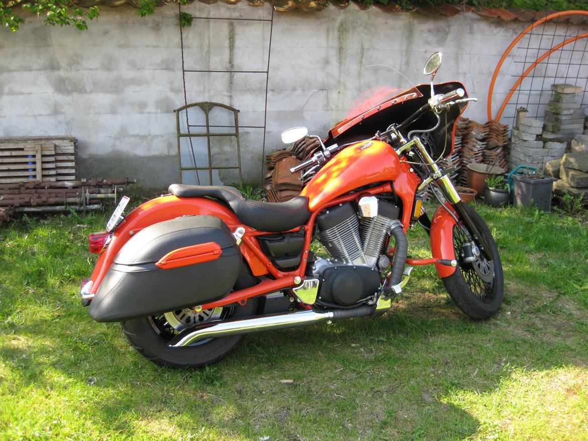 Suzuki VS 1400 billede 1