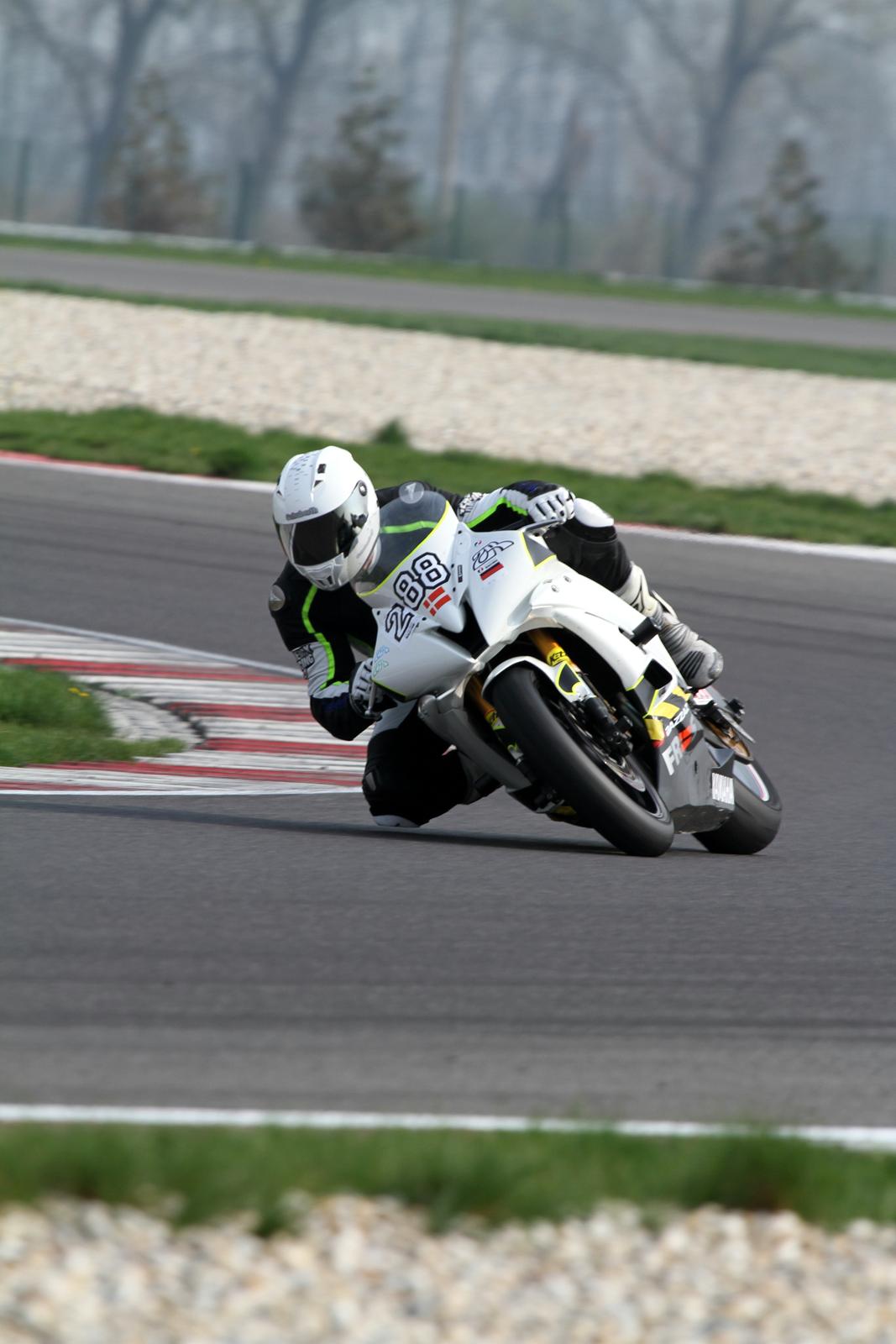 Yamaha YZF R6 billede 18