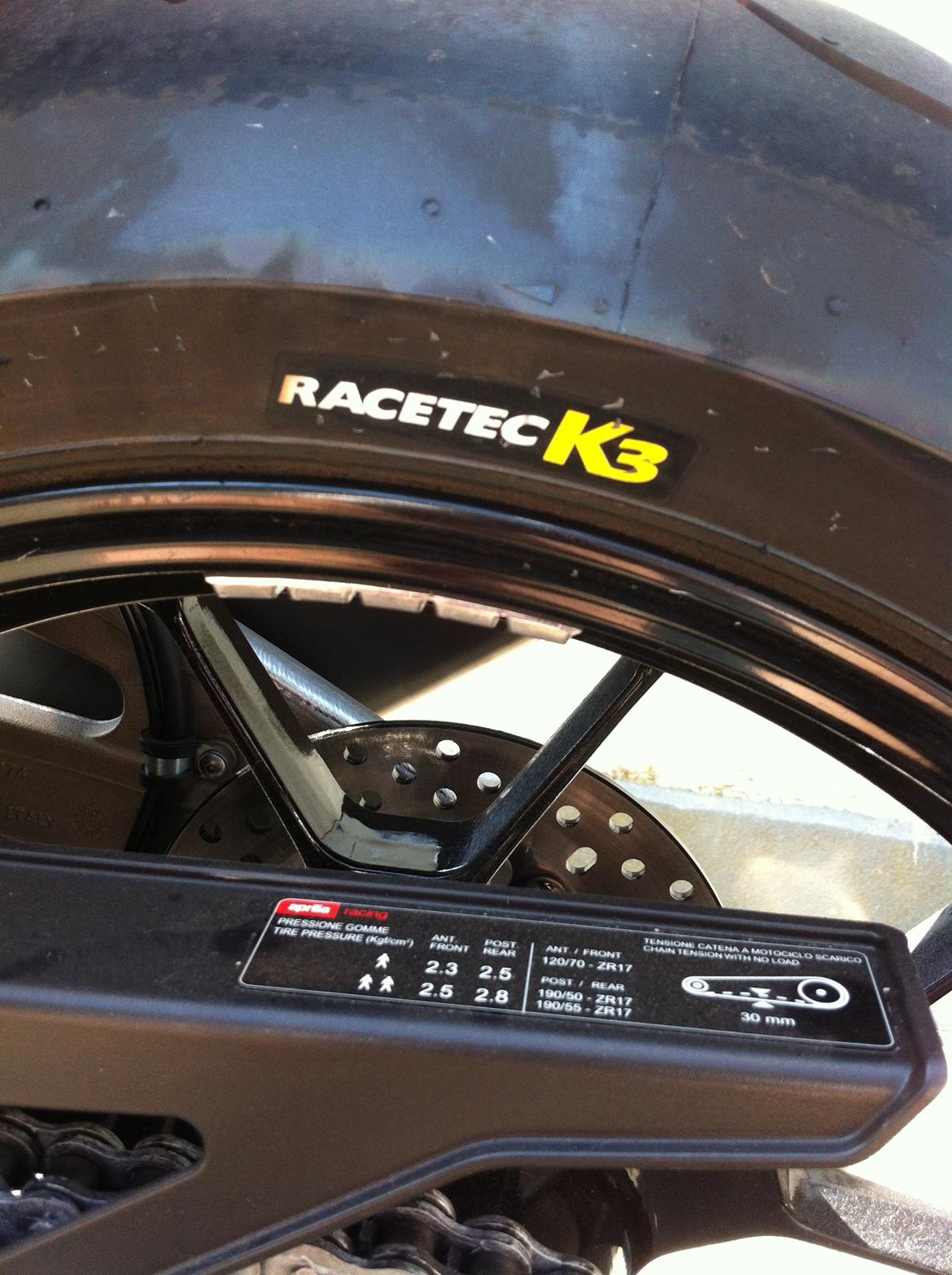 Aprilia RSV4 R *** SOLGT *** billede 7