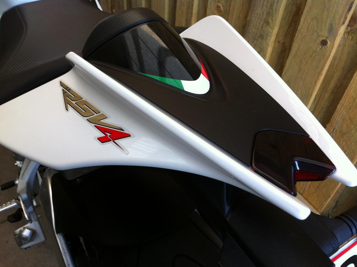 Aprilia RSV4 R *** SOLGT *** billede 11