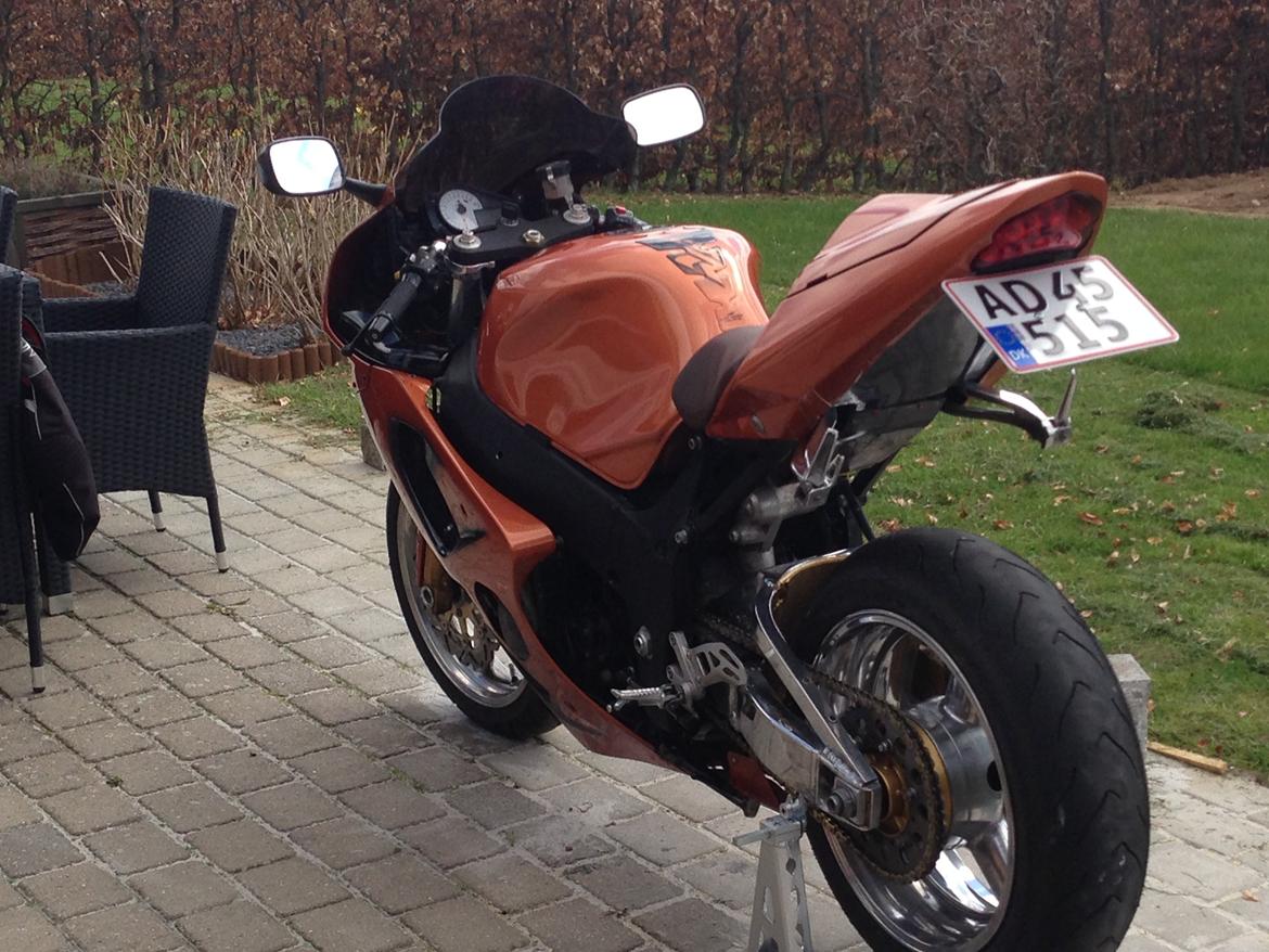 Suzuki GSXR 600 efter ombygning billede 1