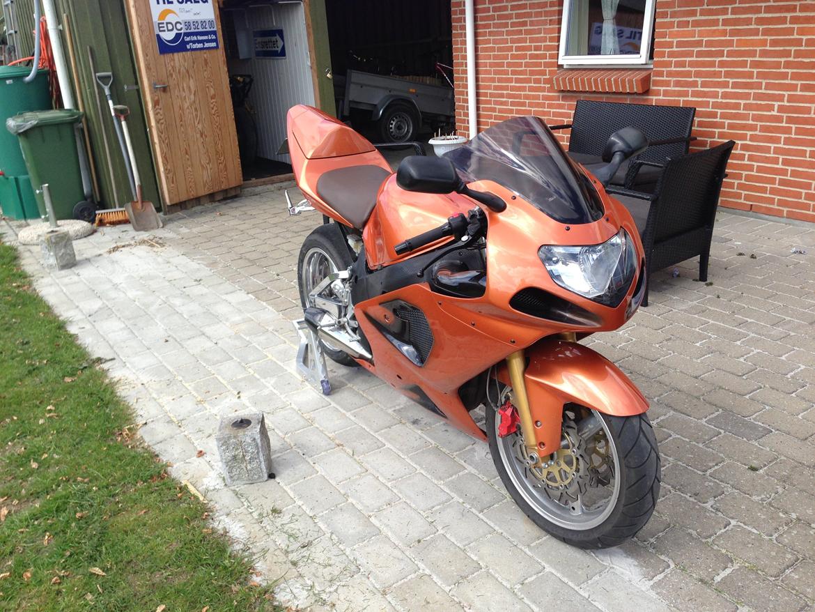 Suzuki GSXR 600 efter ombygning billede 2