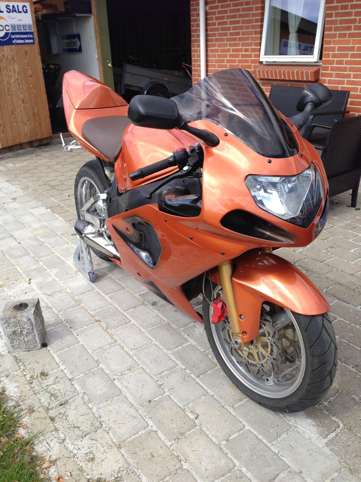 Suzuki GSXR 600 efter ombygning billede 4