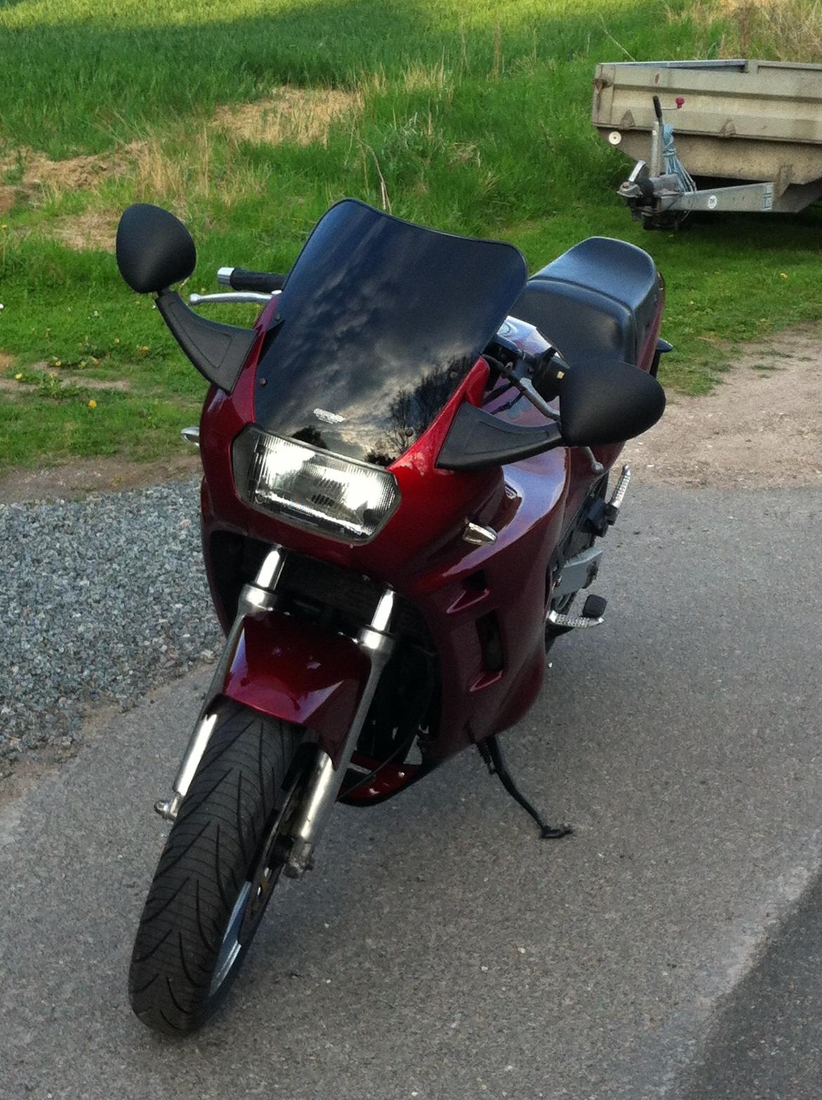 Suzuki Gsx 750 f billede 9