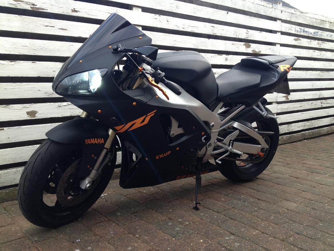 Yamaha R1 - kategori Sport billede 3