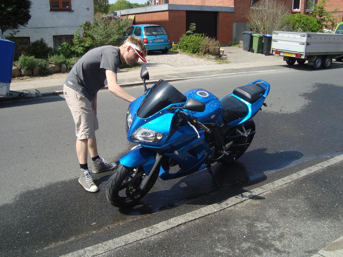 Suzuki SV 650s K6 billede 3