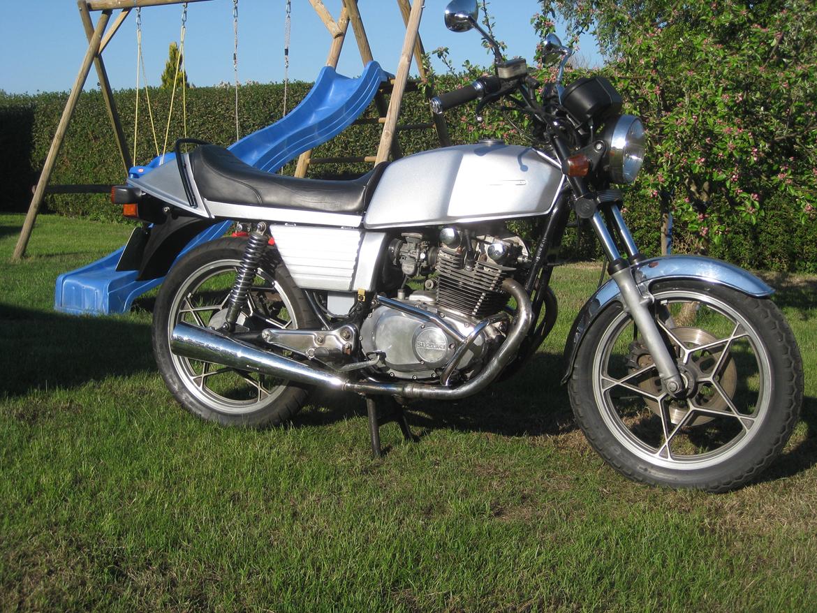 Suzuki GS 450 billede 1