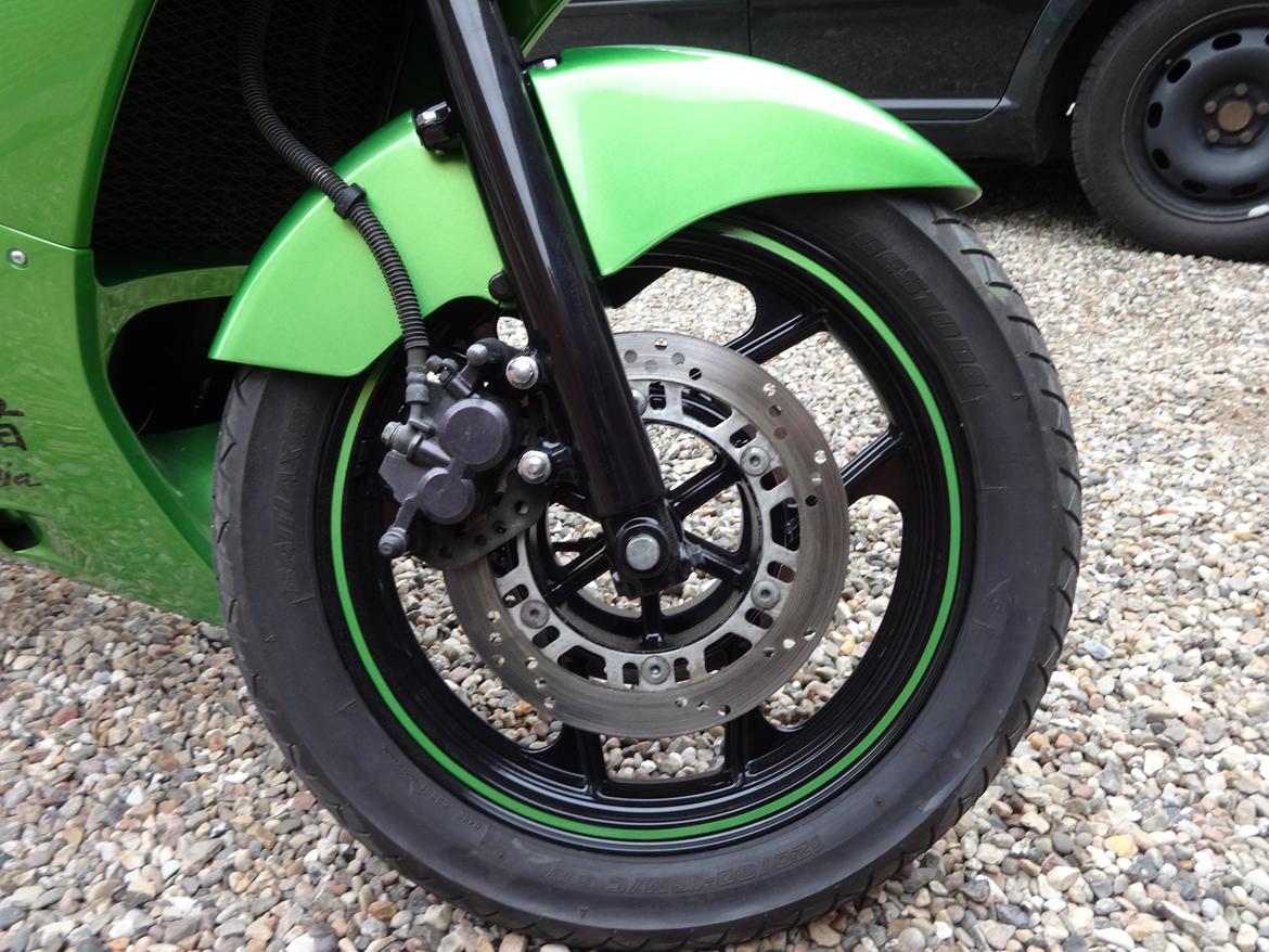 Kawasaki gpx 600R Ninja billede 3