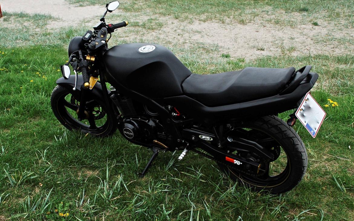 Suzuki GS500E billede 4