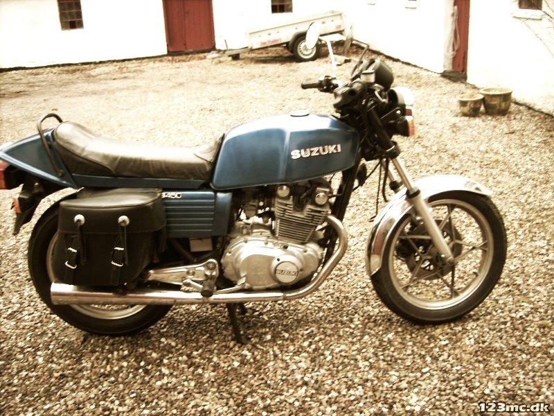 Suzuki GSX 400 billede 7