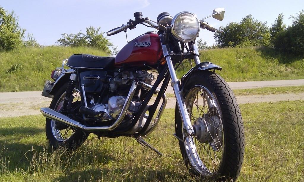 Triumph Bonneville T140 V billede 2